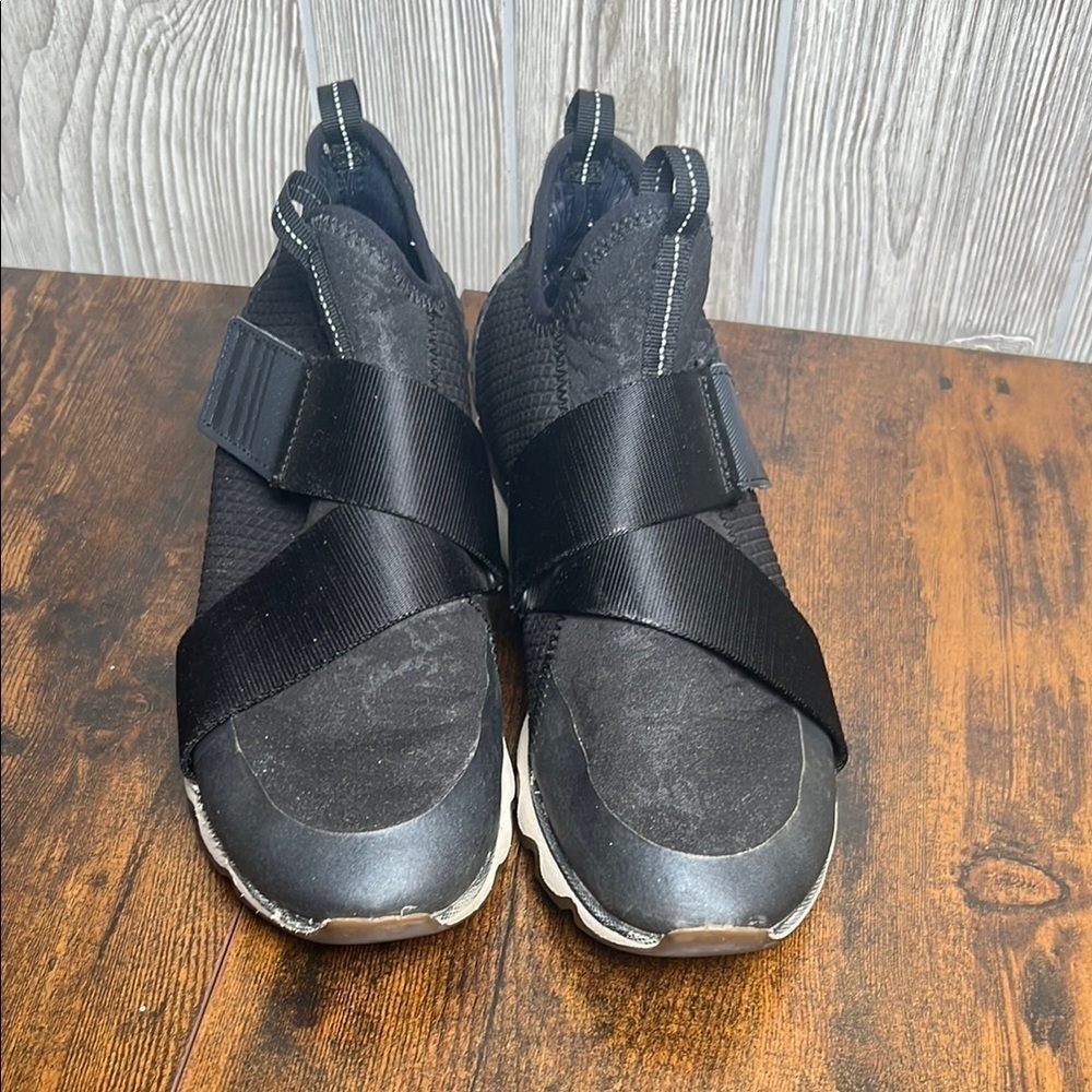 Sorel Women’s Size 8 Kinetic Impact Strap Slip-on Sneaker Black